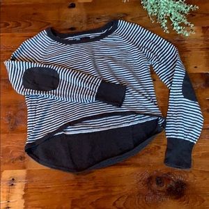 🍂 J.J. Basics 100% Cotton Stripped Sweater L